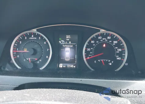 2017 Toyota Camry Se z USA, uszkodzony, nr VIN 4T1BF1FK7HU280943